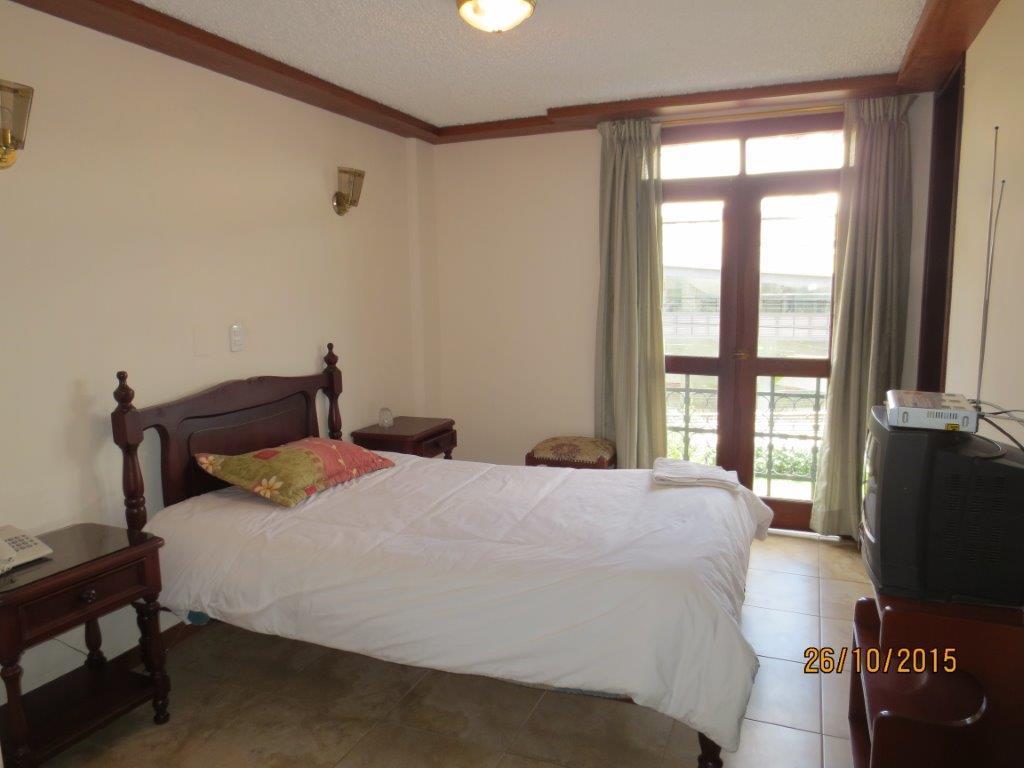 Hotel Cumanda Alfaro Extérieur photo