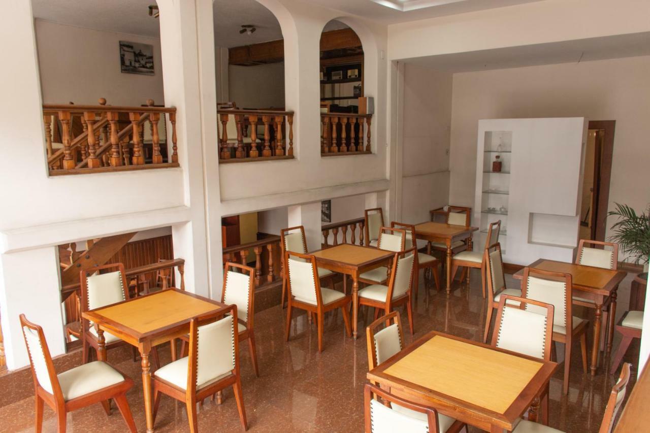 Hotel Cumanda Alfaro Extérieur photo