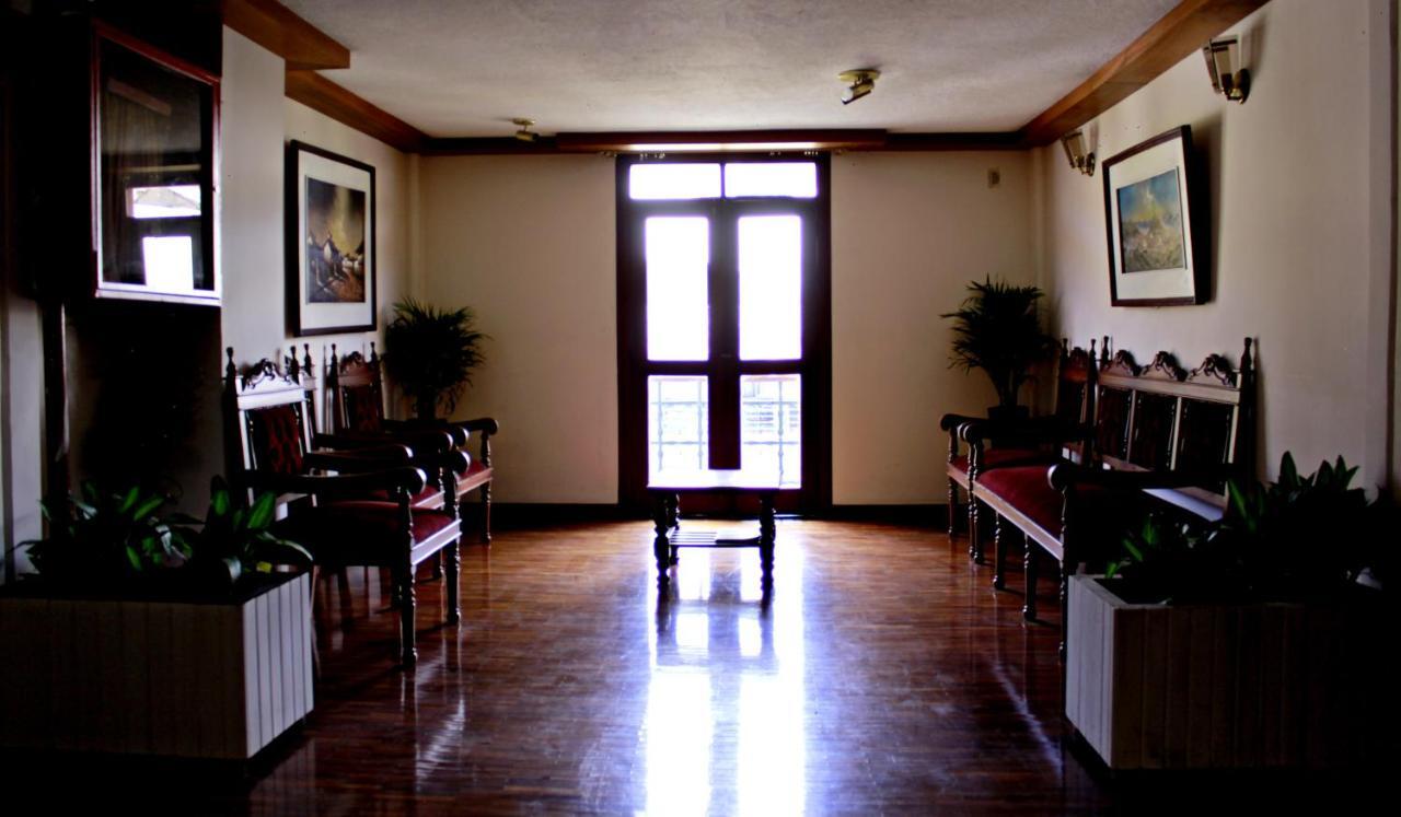 Hotel Cumanda Alfaro Extérieur photo